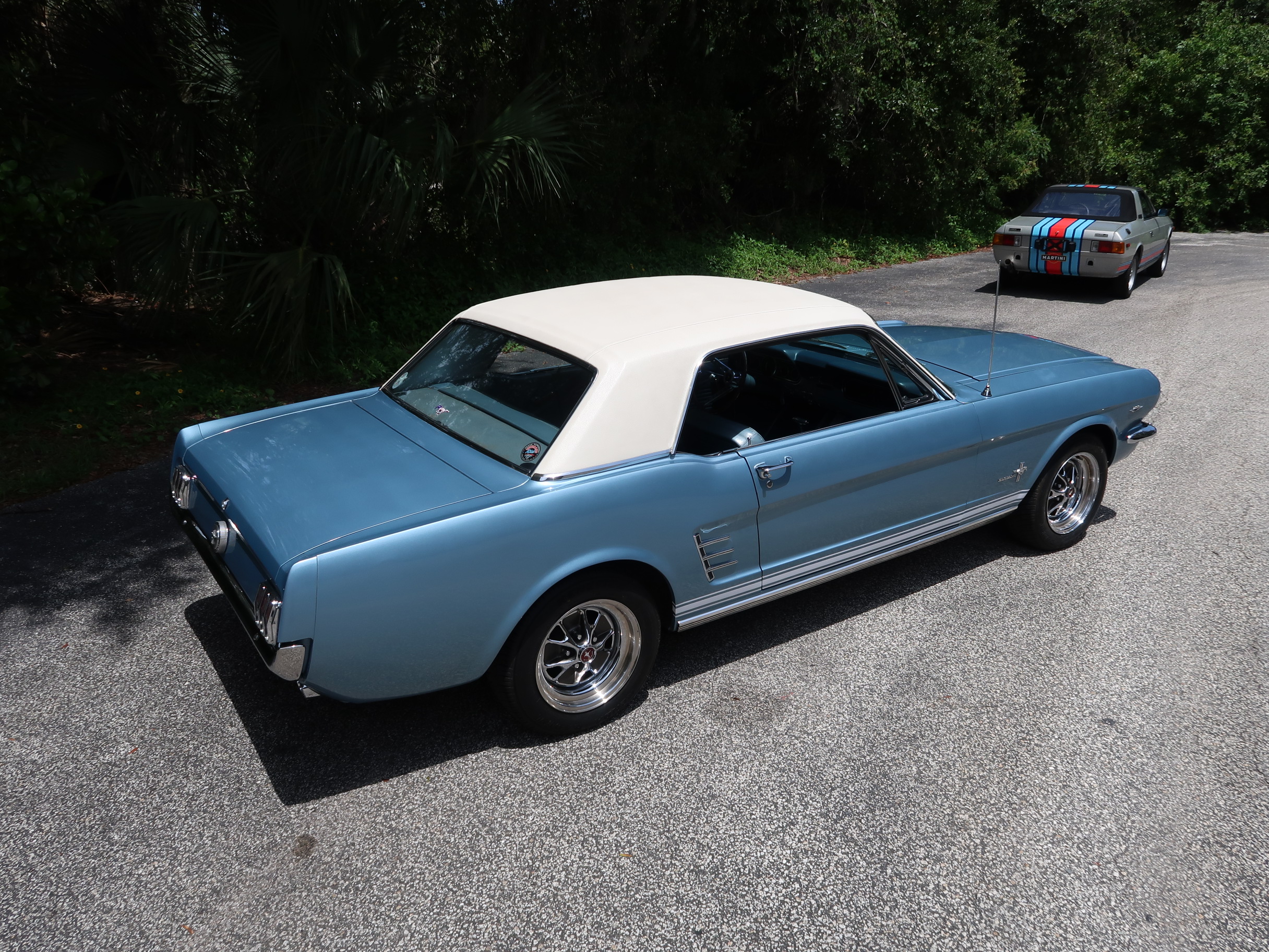 
								1966 Mustang Coupe full									