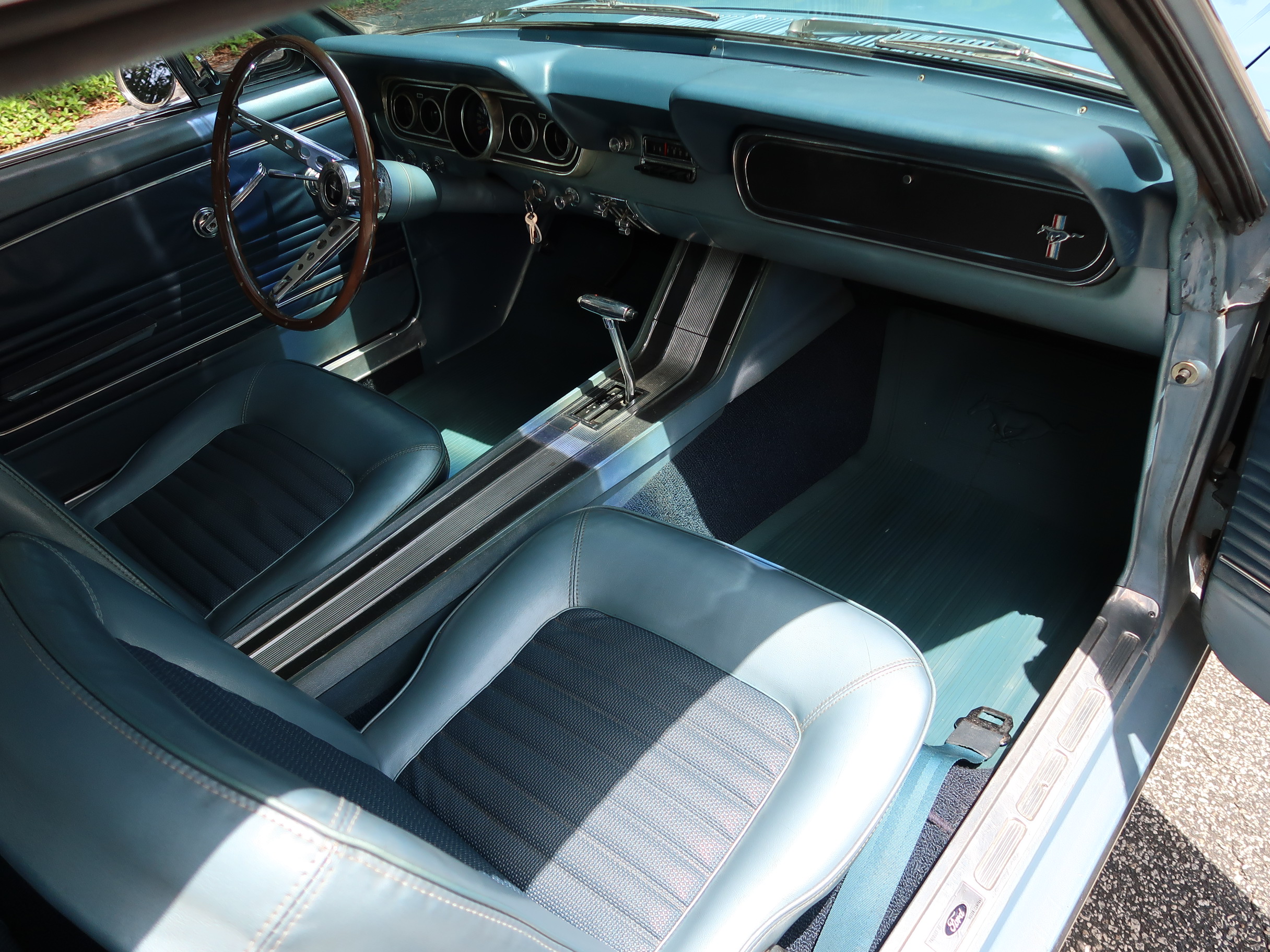 
								1966 Mustang Coupe full									