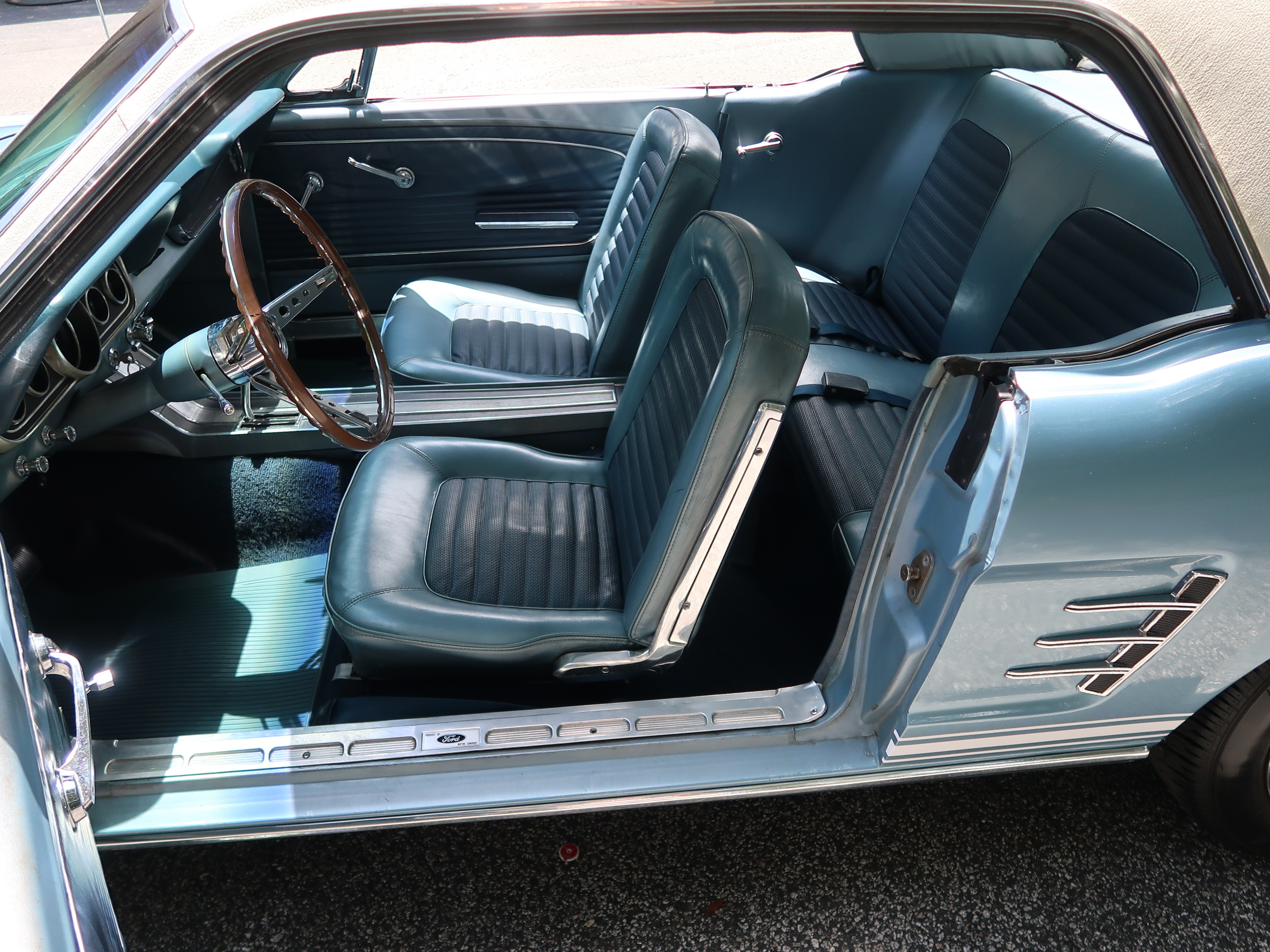 
								1966 Mustang Coupe full									