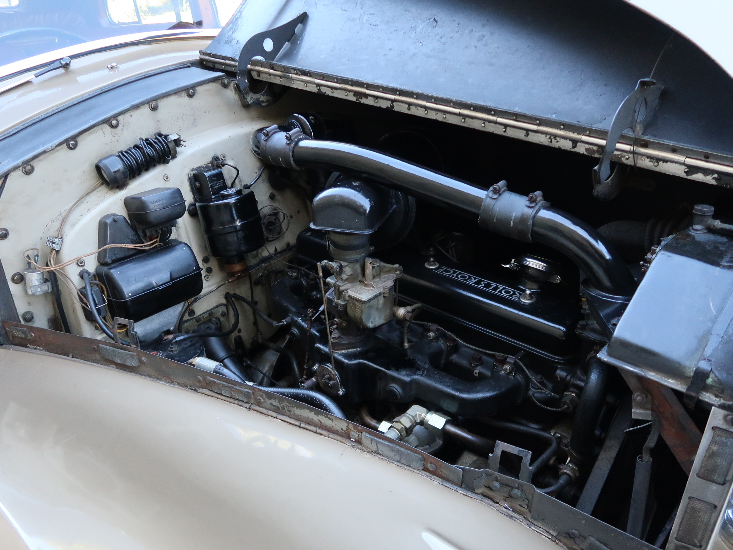 
								1952 Rolls Royce Silver Wraith full									