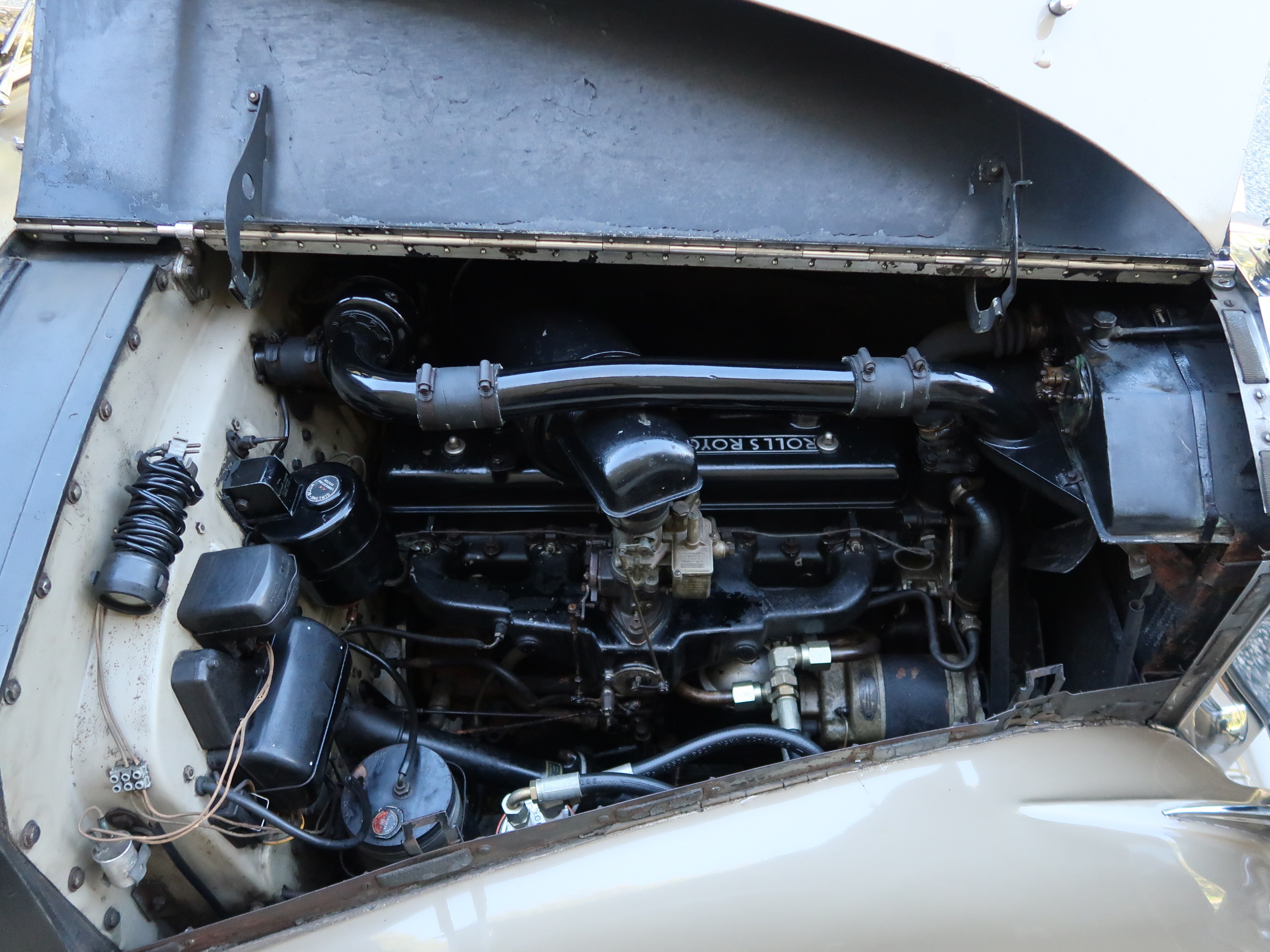 
								1952 Rolls Royce Silver Wraith full									