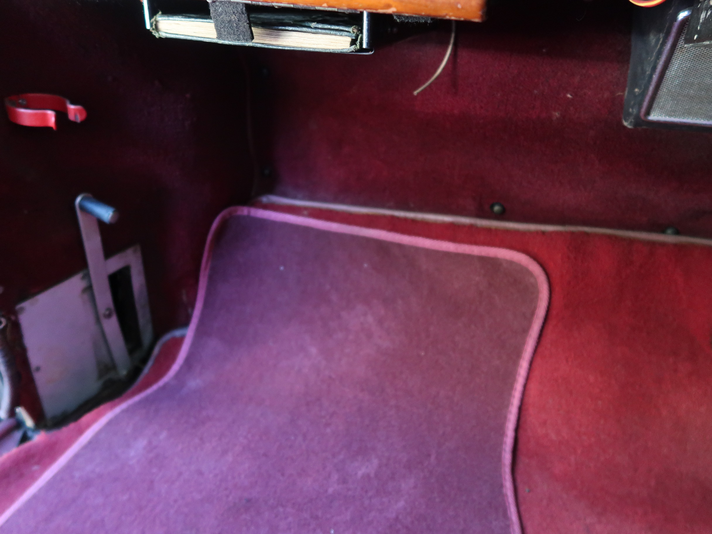 
								1952 Rolls Royce Silver Wraith full									