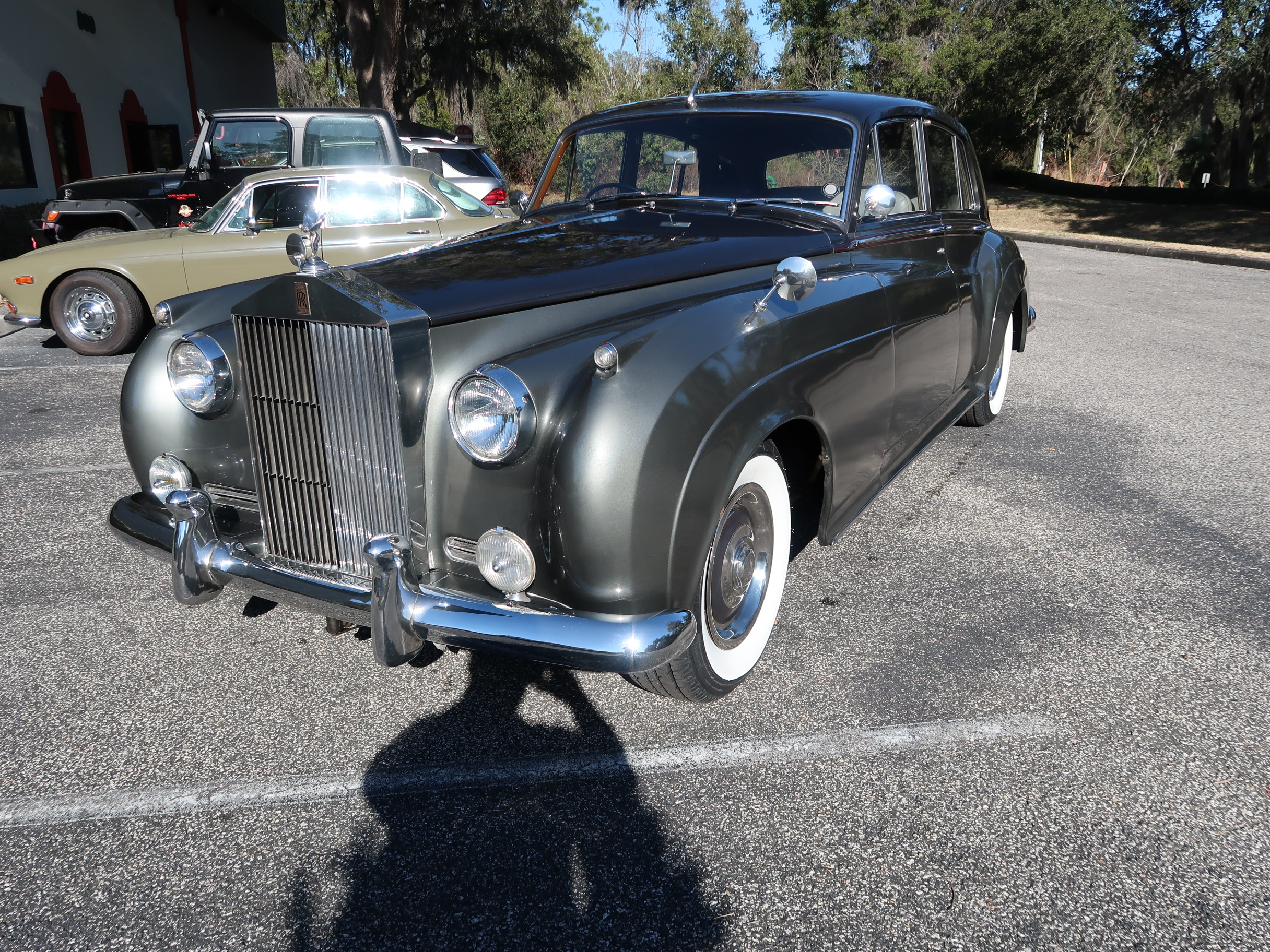 
								1962 Rolls Royce Silver Cloud II full									