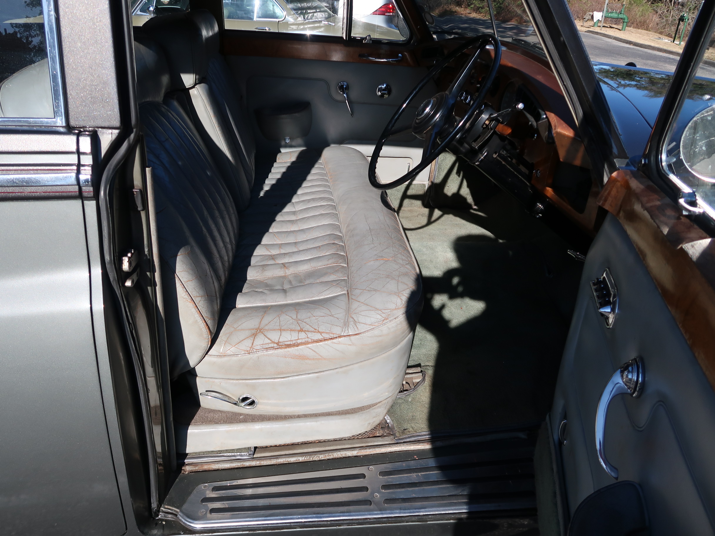 
								1962 Rolls Royce Silver Cloud II full									